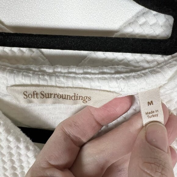 Soft Surroundings Womens Top Sz Medium White Pullover Cowl Neck Side Button - Picture 5 of 7